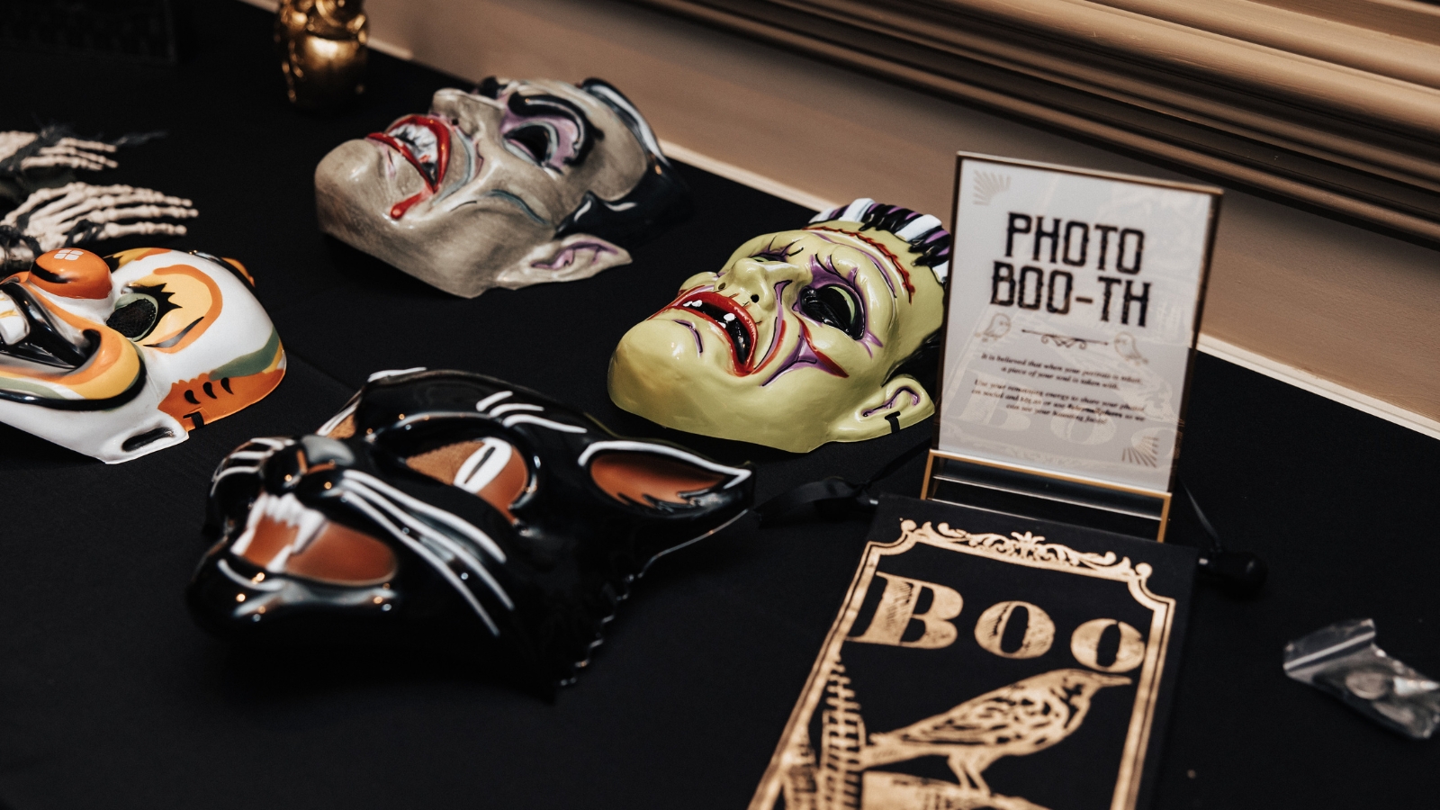 custom photobooth at vault 634